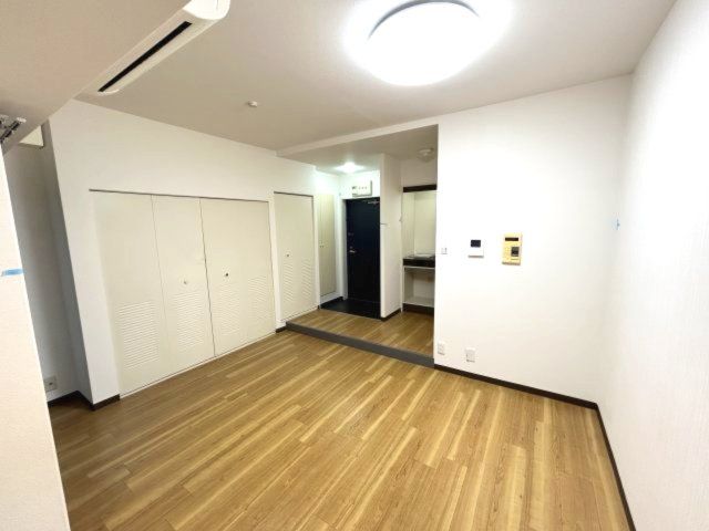 ベッドルーム
