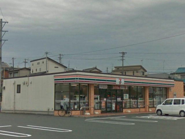 セブンイレブン湖西鷲津店まで270m