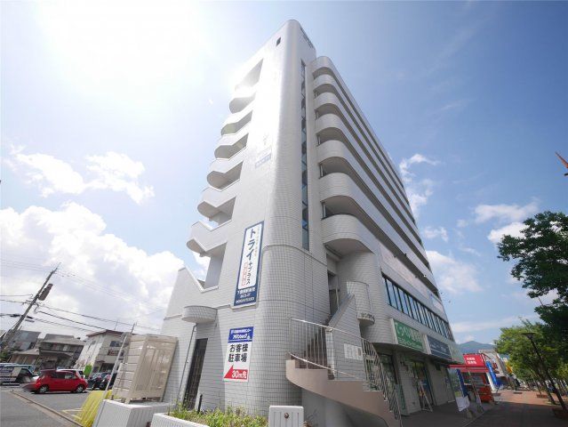 サンシティ駅南の外観画像