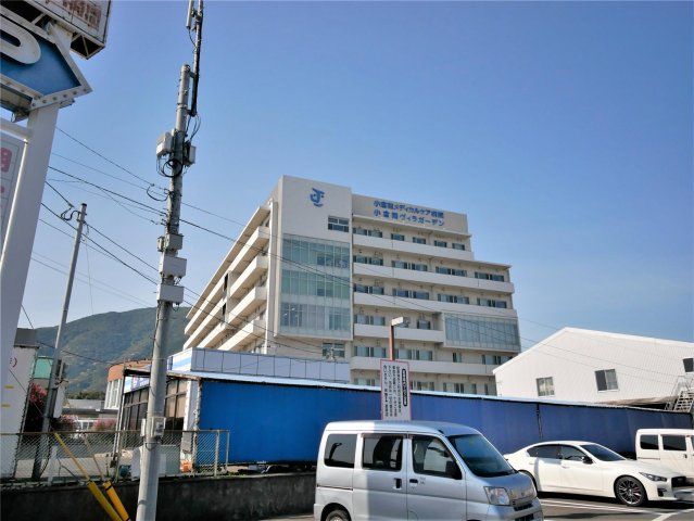 医療法人社団明愛会小倉南メディカルケア病院(910m)