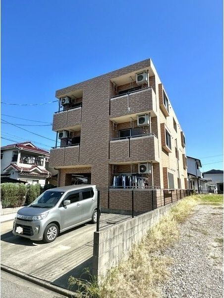 プレシャスコートの外観画像