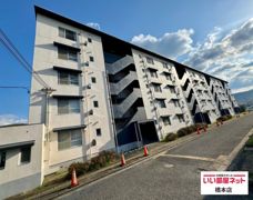 ビレッジハウス学文路1号棟の外観画像