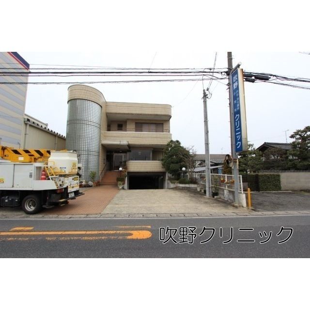 近くに施設あり