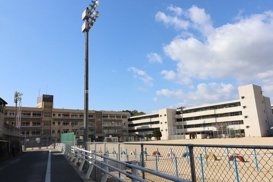 近くに施設あり