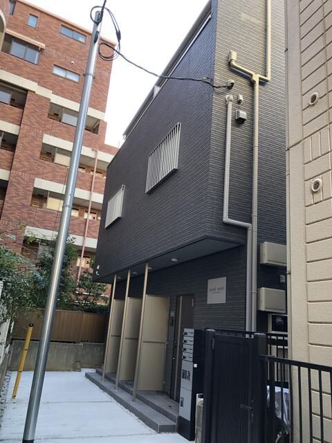 ラウンドムーン東長崎の外観画像