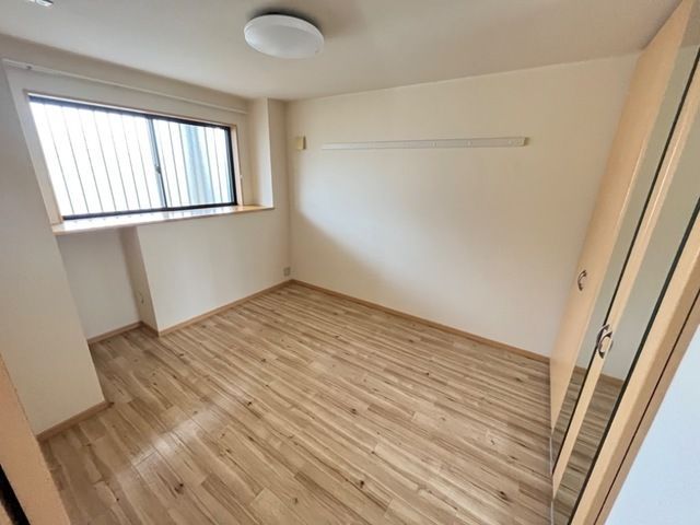 ベッドルーム