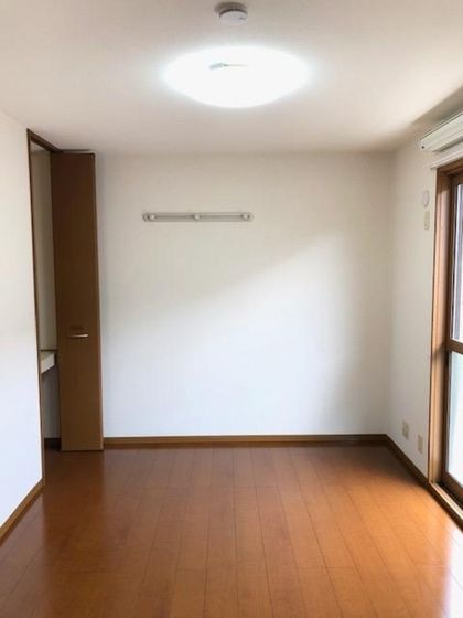 ベッドルーム