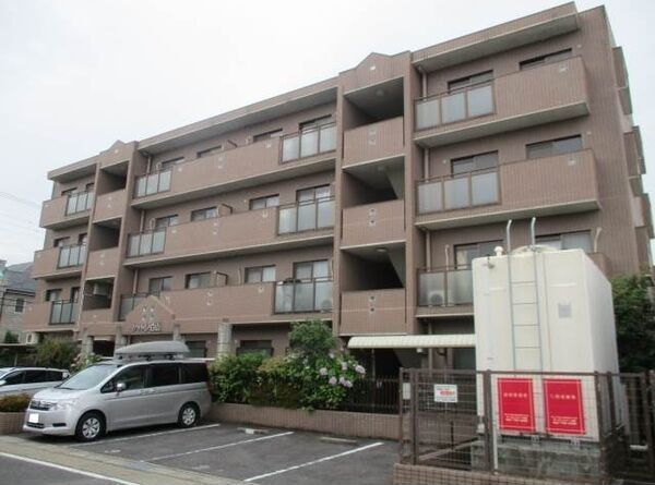 シャトレ白山の外観画像