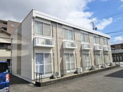 レオパレス草薙駅前東館の外観画像