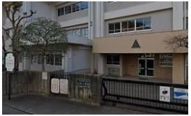公郷小学校まで786m
