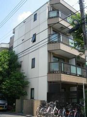 カーサアルティスタの外観画像