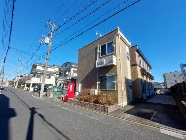 レオパレスけやきの外観画像