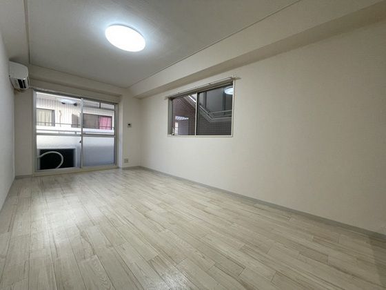 ベッドルーム