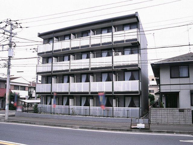 レオパレス氷川の外観画像