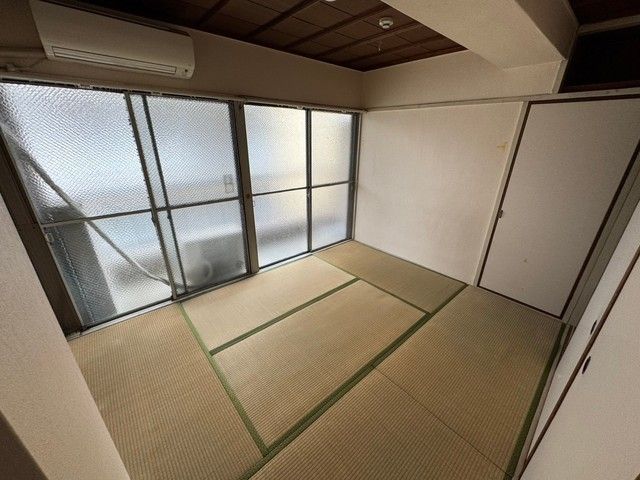 ベッドルーム