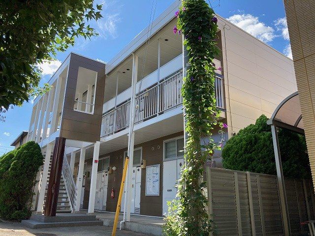 レオパレスNAGAYAMAの外観画像