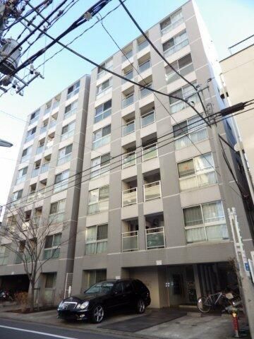 プライザ・ウエストの外観画像