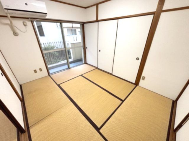 ベッドルーム
