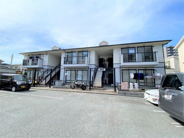 ウィンディア穴生I・IIの外観画像