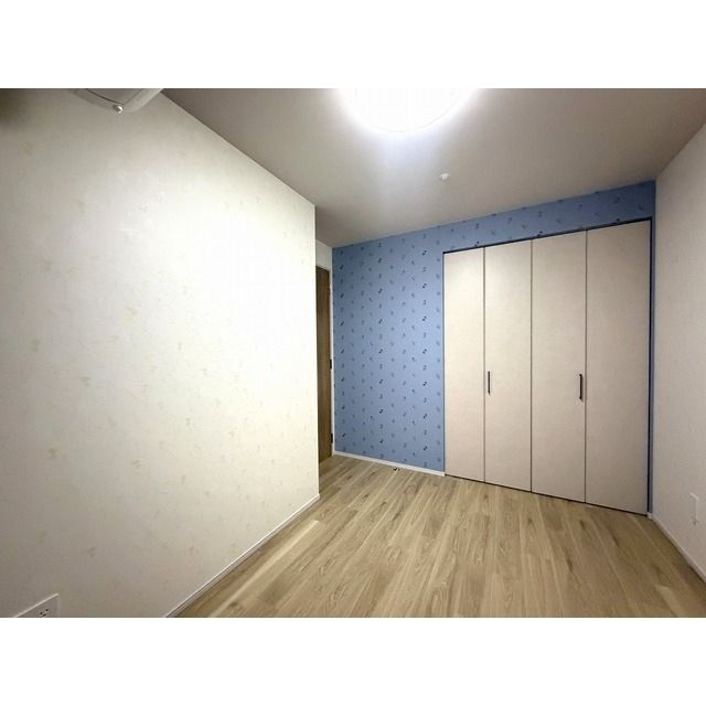 ベッドルーム