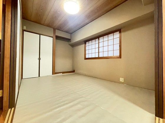 ベッドルーム