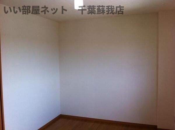 ベッドルーム