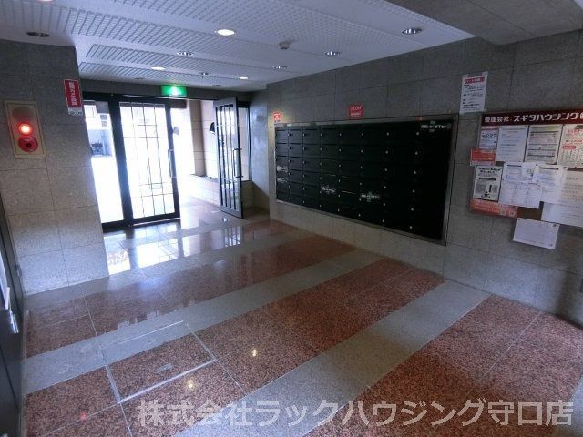 ロビー