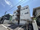 新井マンションの外観