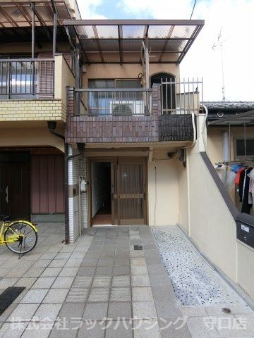 高瀬町1丁目テラスハウスの外観画像