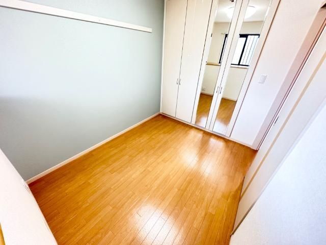 ベッドルーム