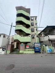 パルミエールおりおの公園の外観画像