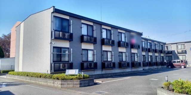 レオパレスクレインの外観画像