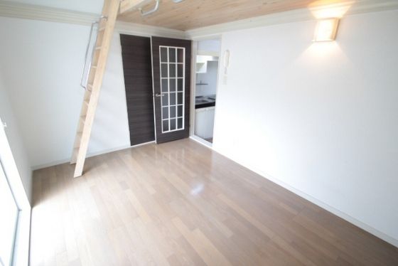 ベッドルーム
