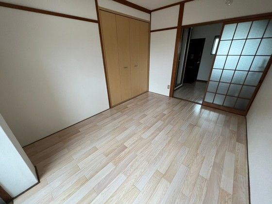 ベッドルーム