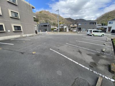 藤三　新広店まで1500m