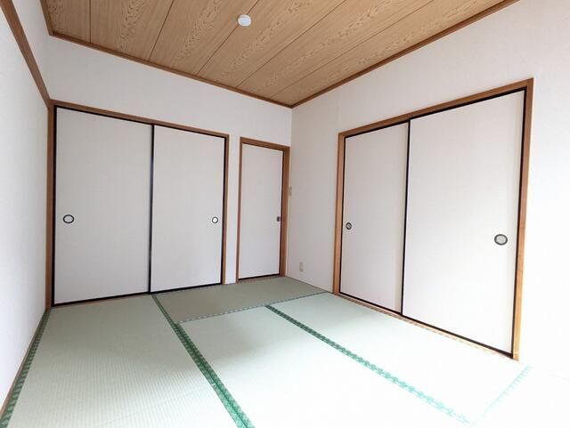 ベッドルーム