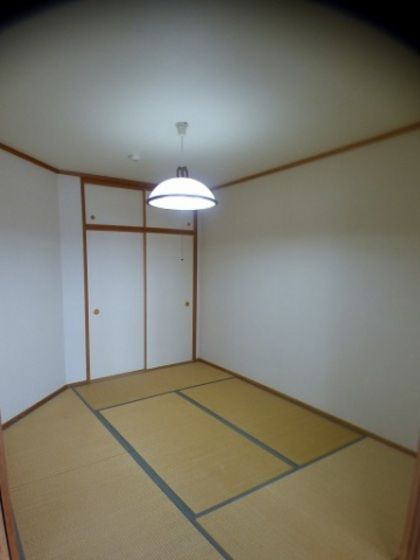 ベッドルーム