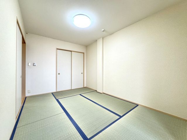 ベッドルーム