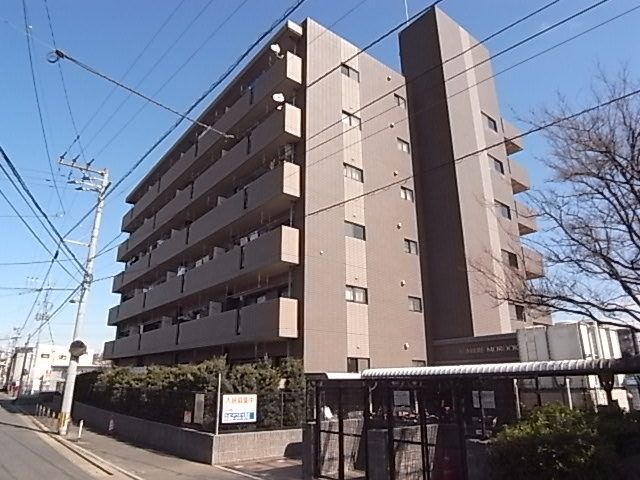 ルミエール諸岡の外観画像