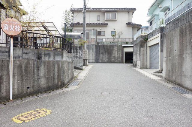 近くに施設あり