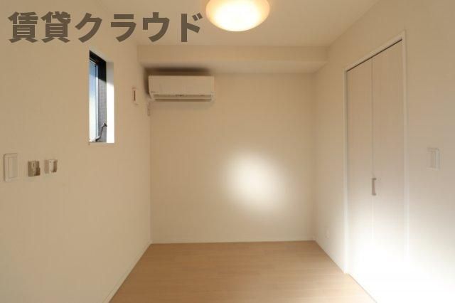 ベッドルーム