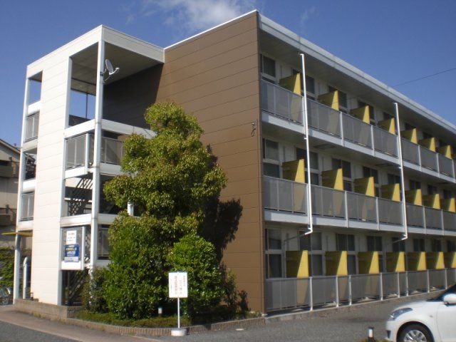 レオパレスCOMFORTひらのⅠの外観画像
