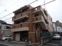 パルク門口の外観画像