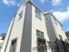 エムレ根岸の外観画像