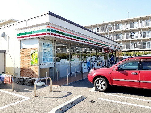 セブンイレブン長野花咲町店まで850m