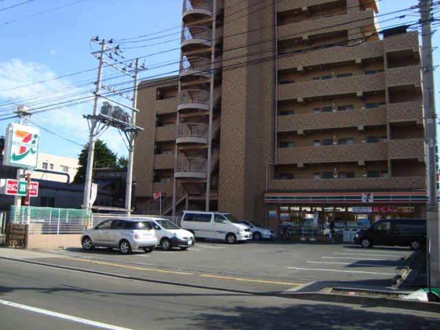 近くに施設あり