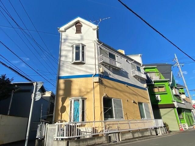 ペアーパレス鶴瀬の外観画像