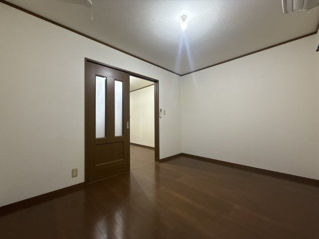 洋室