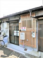 高瀬町4丁目テラスハウスの外観画像