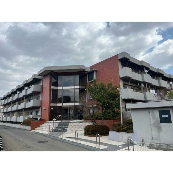 昭和マンション黒松の外観画像